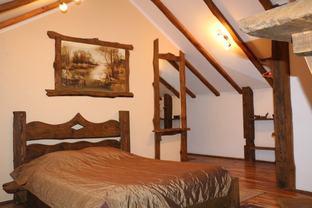 Eco Grill Hotel Restaurant Aquarius Lviv Room photo